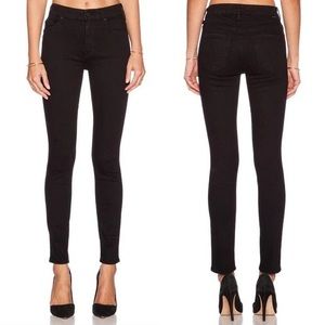 COPY - MOTHER The Looker in A Model Spy